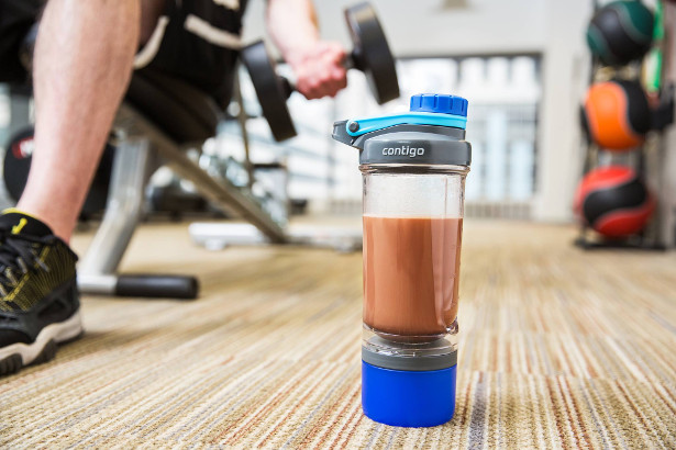 SO INNOVATIVE ! The Contigo Shake & Go Fit with built protein