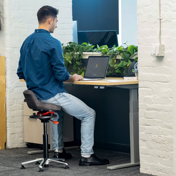 Why does my office chair hurt my back? - QOR360