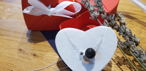 The Ives Handmade Sterling Silver Moon and lava stone necklace for adding Essential oils is a perfect present for the one you love. theives.co.uk This be purchased with essential oils […]