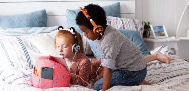 Planet Buddies… its an environmentally friendly headphones company for kids! so this establishes important environmental principles early! So Ethical! planetbuddies.com Planet Buddies are a environmentally conscious children’s brand with fun, […]